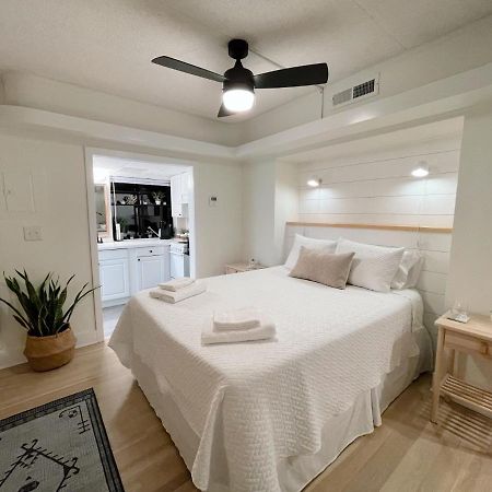 Just Shy Of The Bridge - Waterway Condo 110 ウィルミントン エクステリア 写真